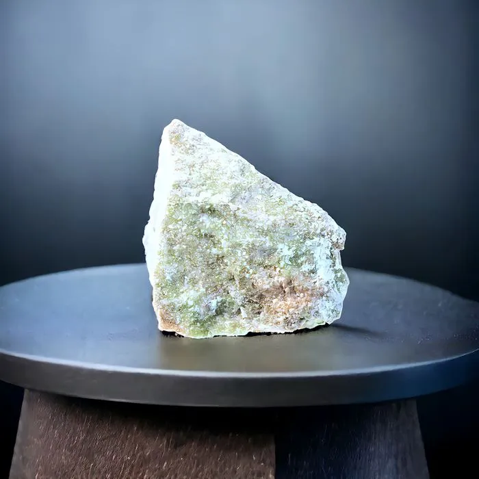 Pierre Brute Vésuvianite 2 à 5 cm