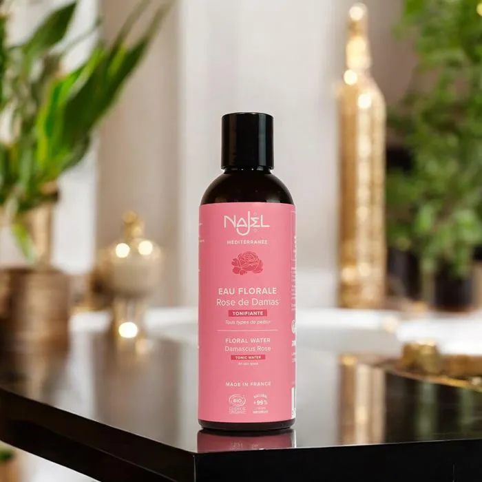 Eau florale à la rose de Damas