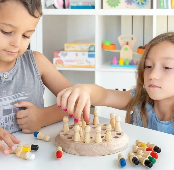Jeu de Mémoire de couleurs en bois