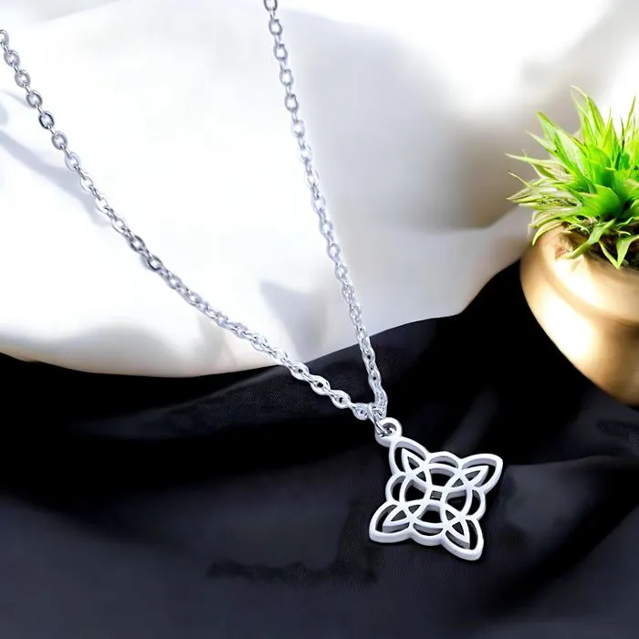 Collier Noeud de Sorci&egrave;re