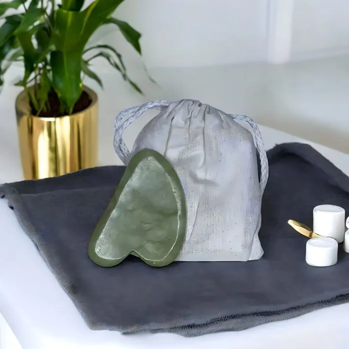 Gua Sha Pierre de Jade Vert